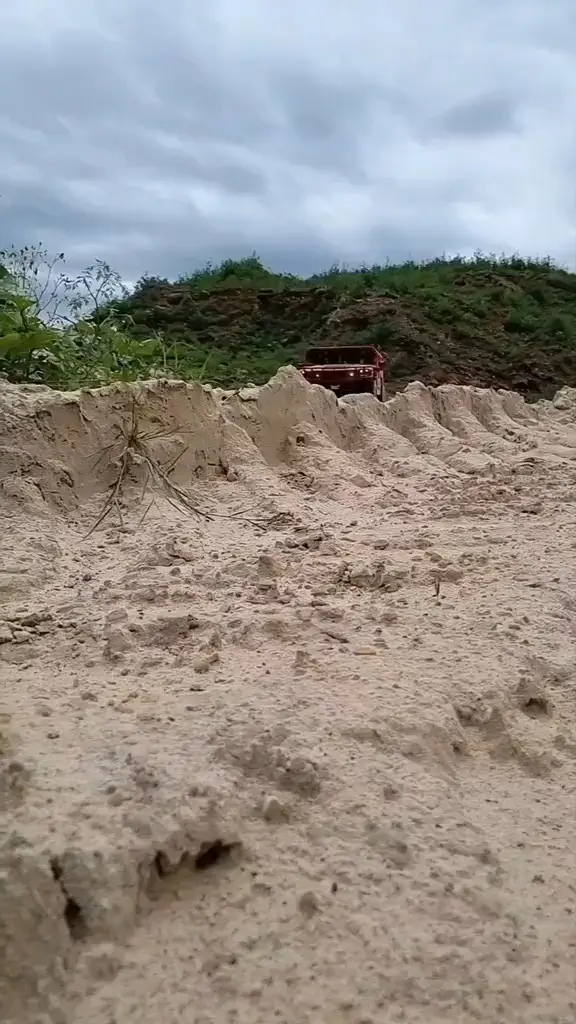 همر H1 الطرق الوعرة 😱😱